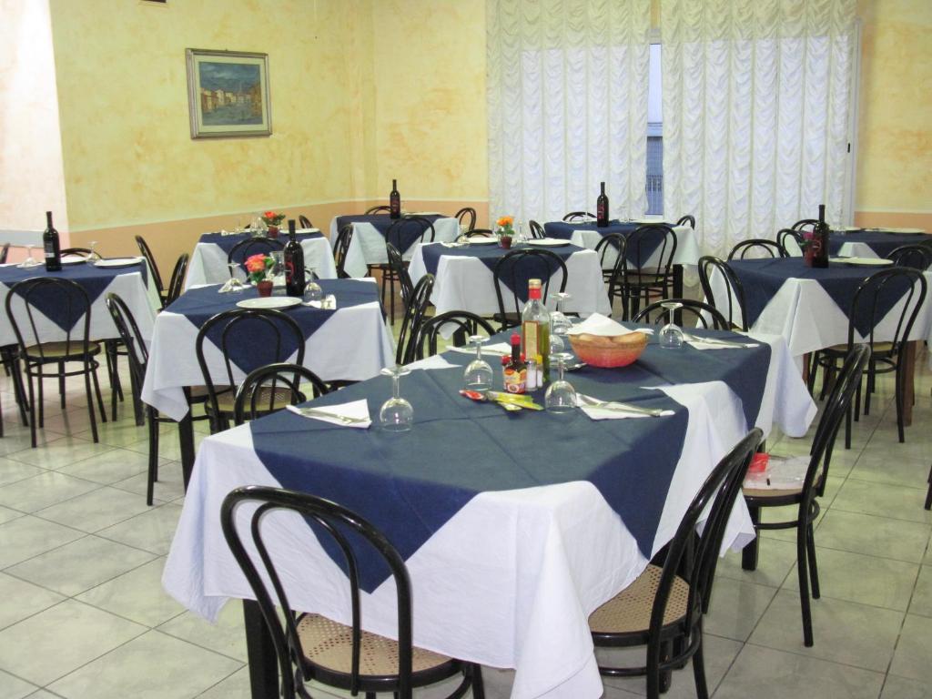 Hotel Tv Rimini Luaran gambar