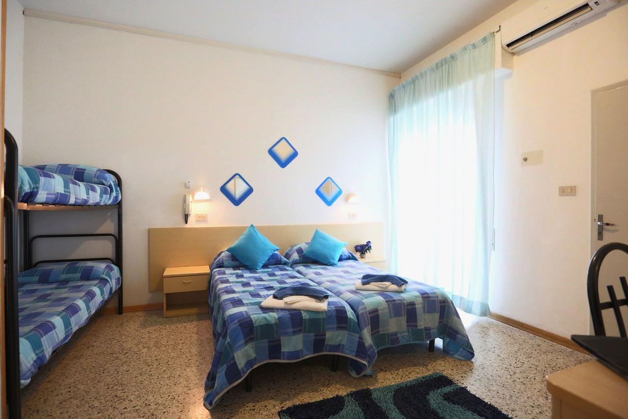 Hotel Tv Rimini Luaran gambar