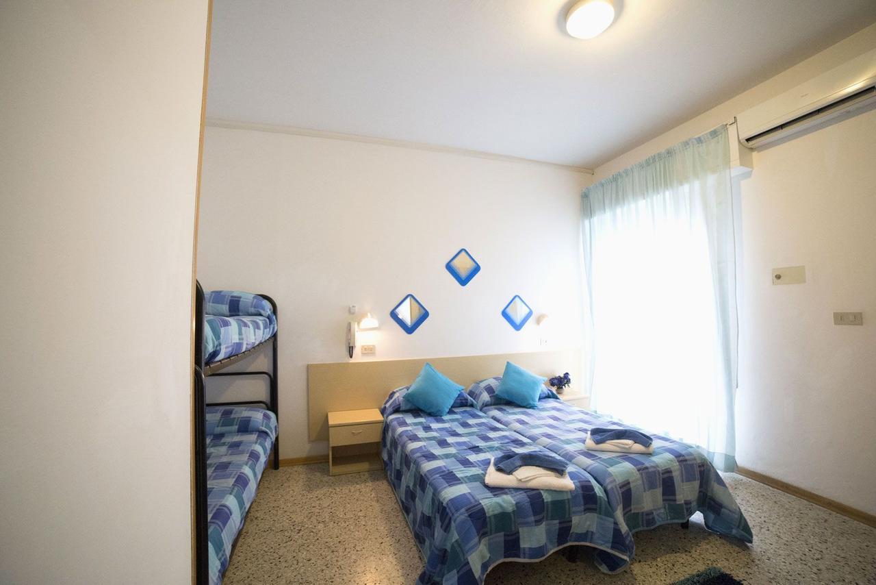 Hotel Tv Rimini Luaran gambar