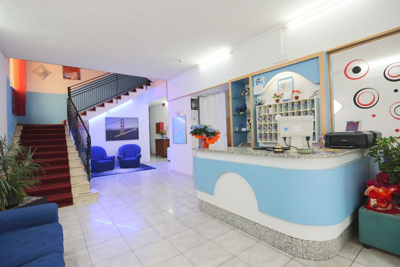 Hotel Tv Rimini Luaran gambar