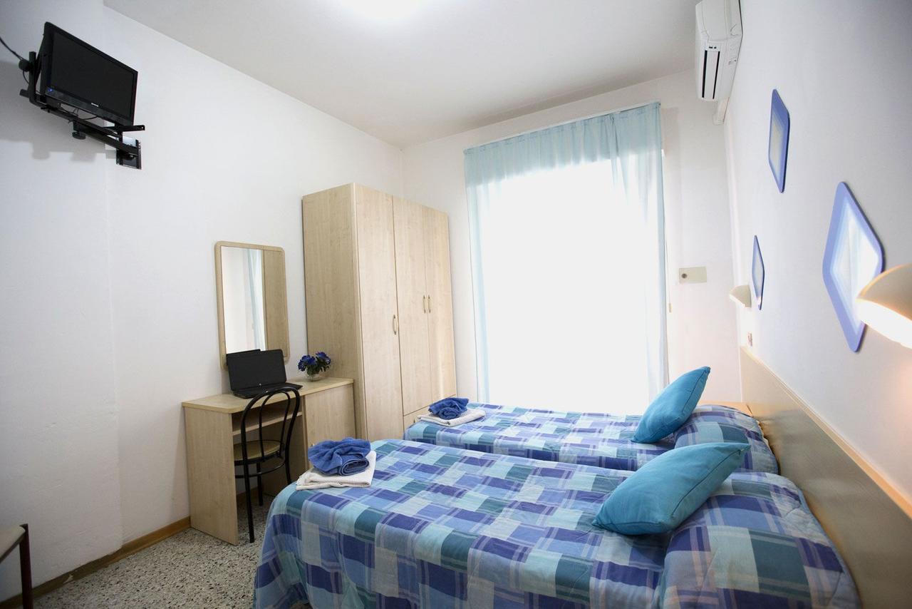 Hotel Tv Rimini Luaran gambar